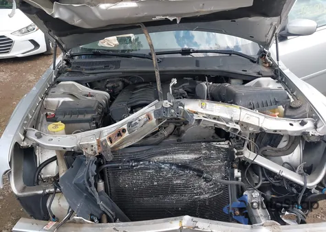 2006 Chrysler 300 Touring from USA, damaged, VIN 2C3KK53G76H495296